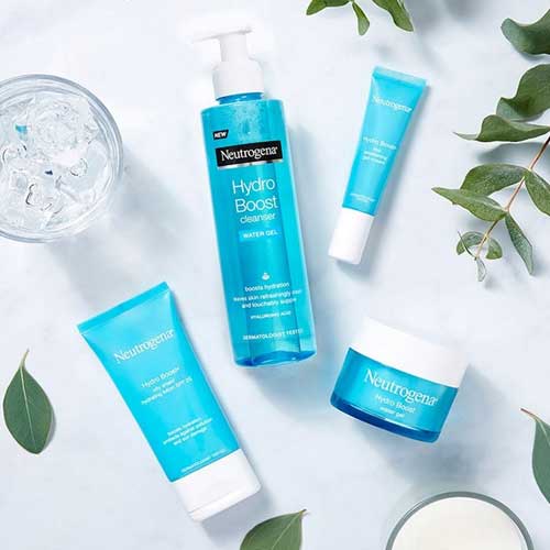 عکس مربوط به بهترین آبرسان پوست با کیفیت بدون بکگراند کرم مرطوب کننده نوتروژینا خارجی پرطرفدار