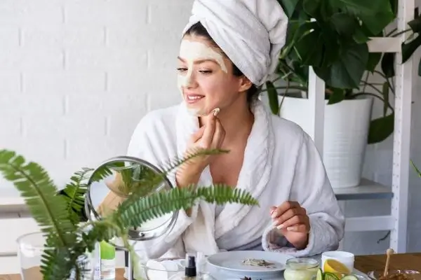 عکس مربوط به روتین پوستی با کیفیت بدون بکگراند روتین پوستی