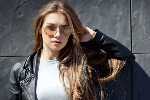 استفاده از عینک آفتابی