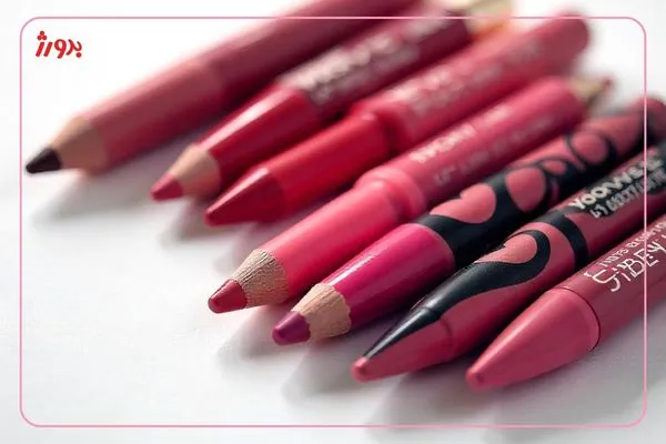 تصویر نمایشی راهنمای انتخاب رژلب مدادی و خط لب ماژیک لب و ترفند استفاده